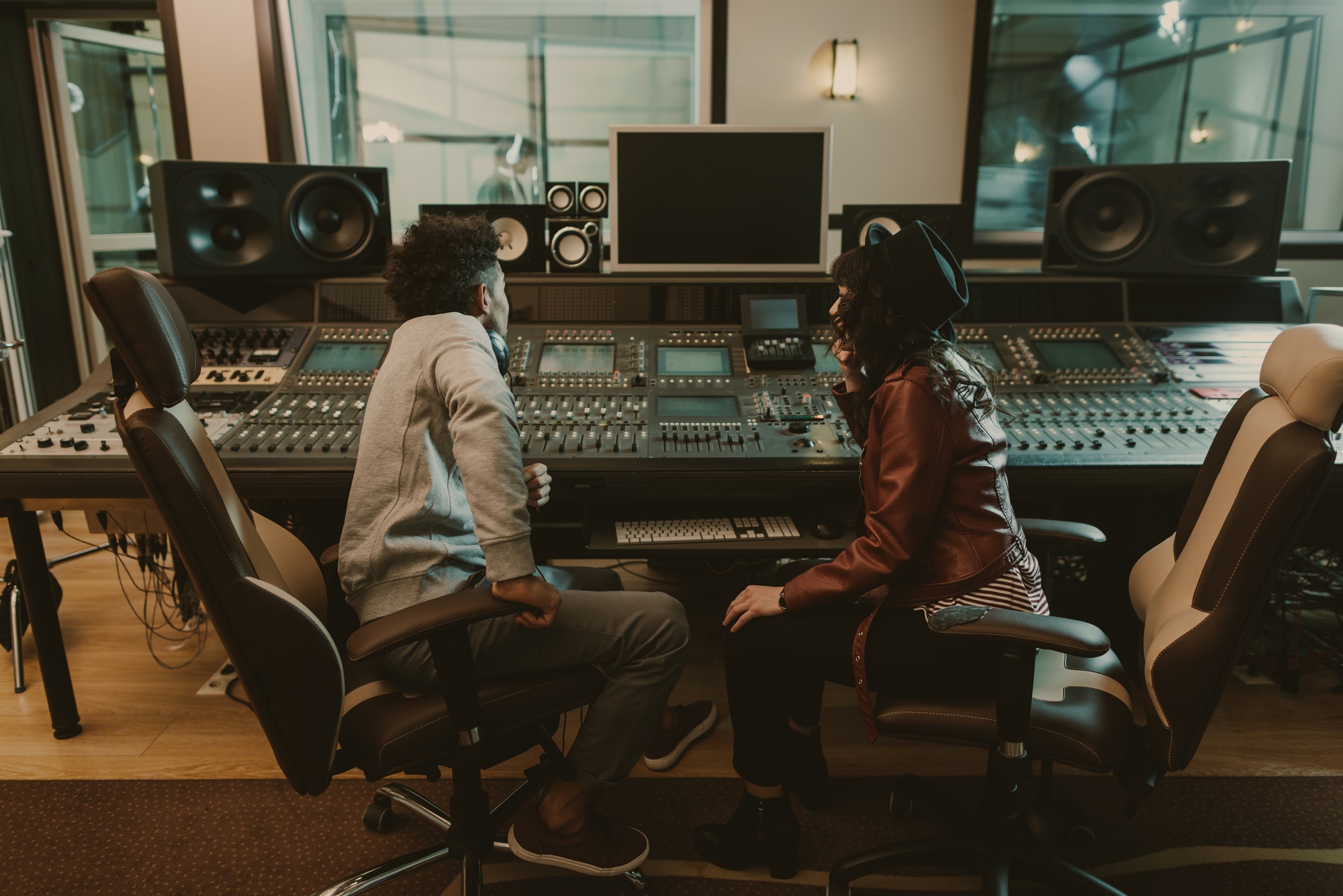 CUSTOM MUSIC PRODUCTION